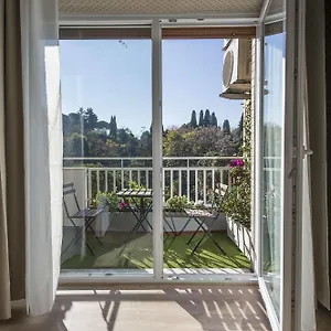 Bed & Breakfast Happy In